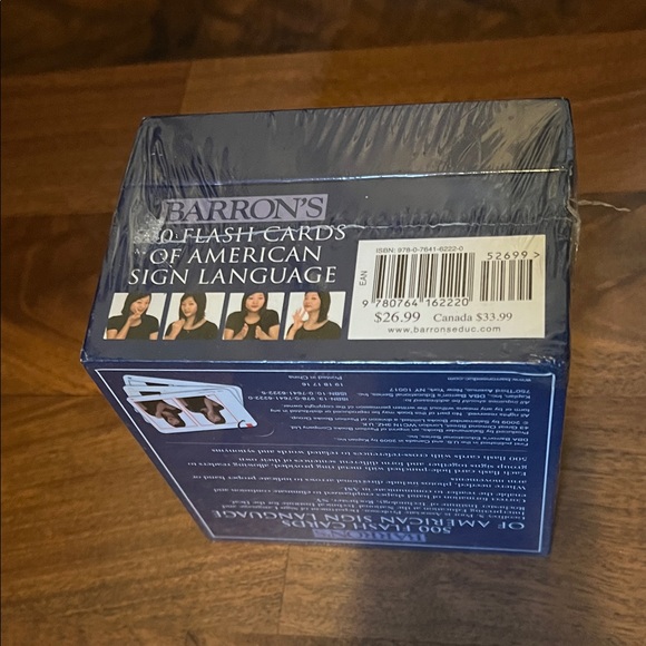 Barron's American Sign Language Flash Cards - Picture 3 of 3